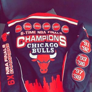 One of a kind chicago bulls jacket